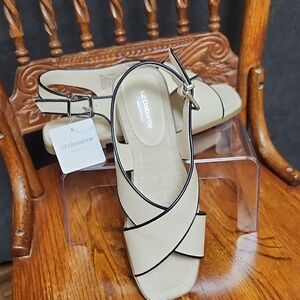 Liz Claiborne Women's Cream Sandals